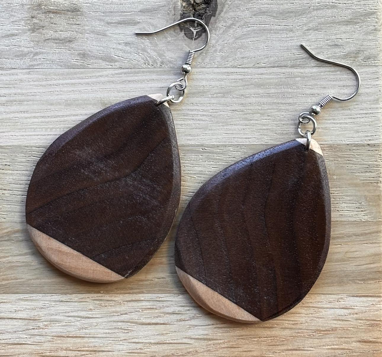 Walnut Teardrop