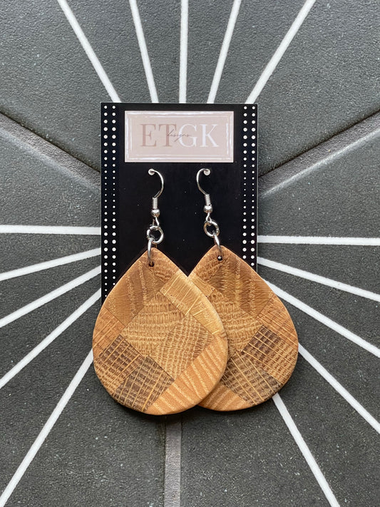 Teardrop Dangle